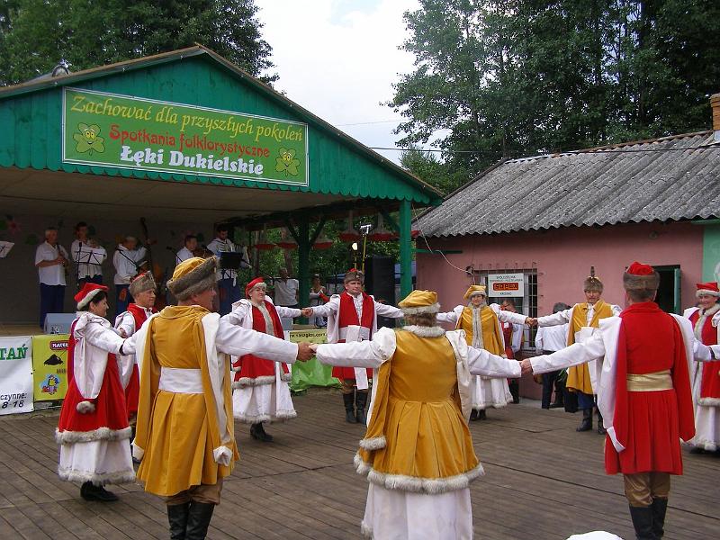 spot folk 07_44.jpg